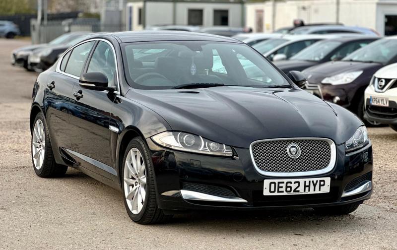 Jaguar XF 