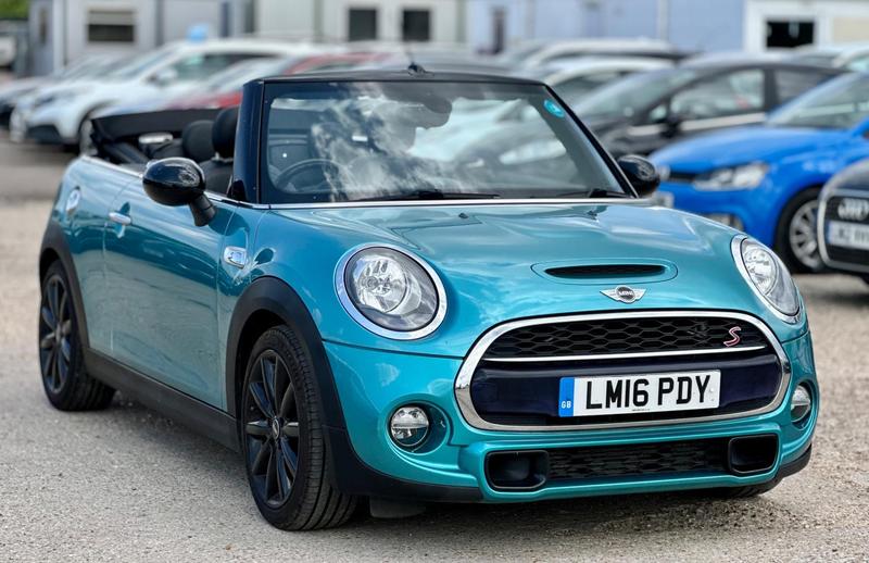 MINI Convertible 