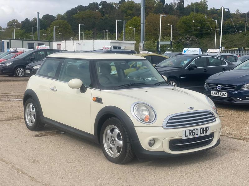 MINI Hatch 