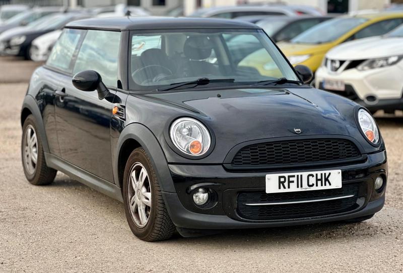 MINI Hatch 