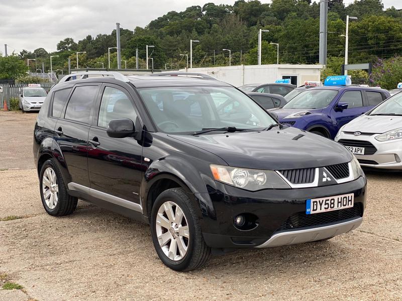Mitsubishi Outlander 