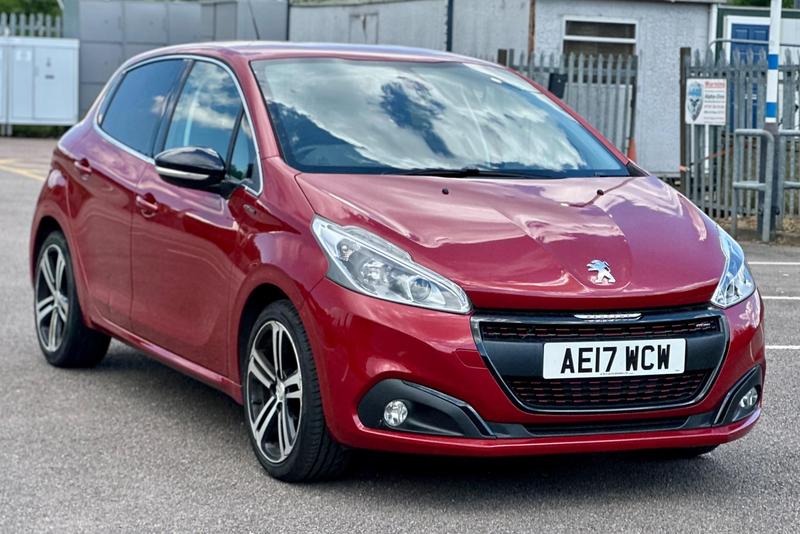 Peugeot 208 